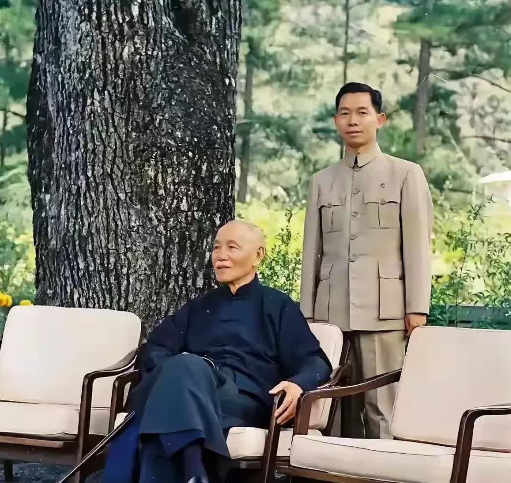 慈眉善目的老人，一个有骨气的中国人