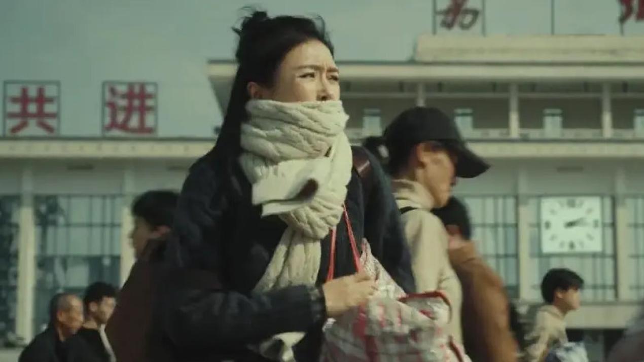 黎小莲可不是吃素的，她心里那团复仇的火越烧越旺！