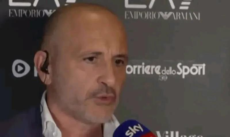 再难，能难得过上赛季？上个赛季，双前锋连续征战几乎就没休息过，四线作战锋线替补是