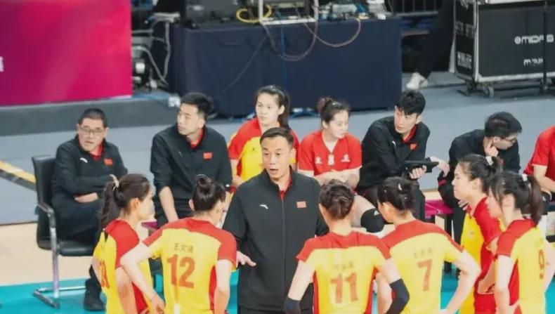 全运会女排资格赛最终日，五大意外

1，意外：山东队先输两局后，连扳三局，最