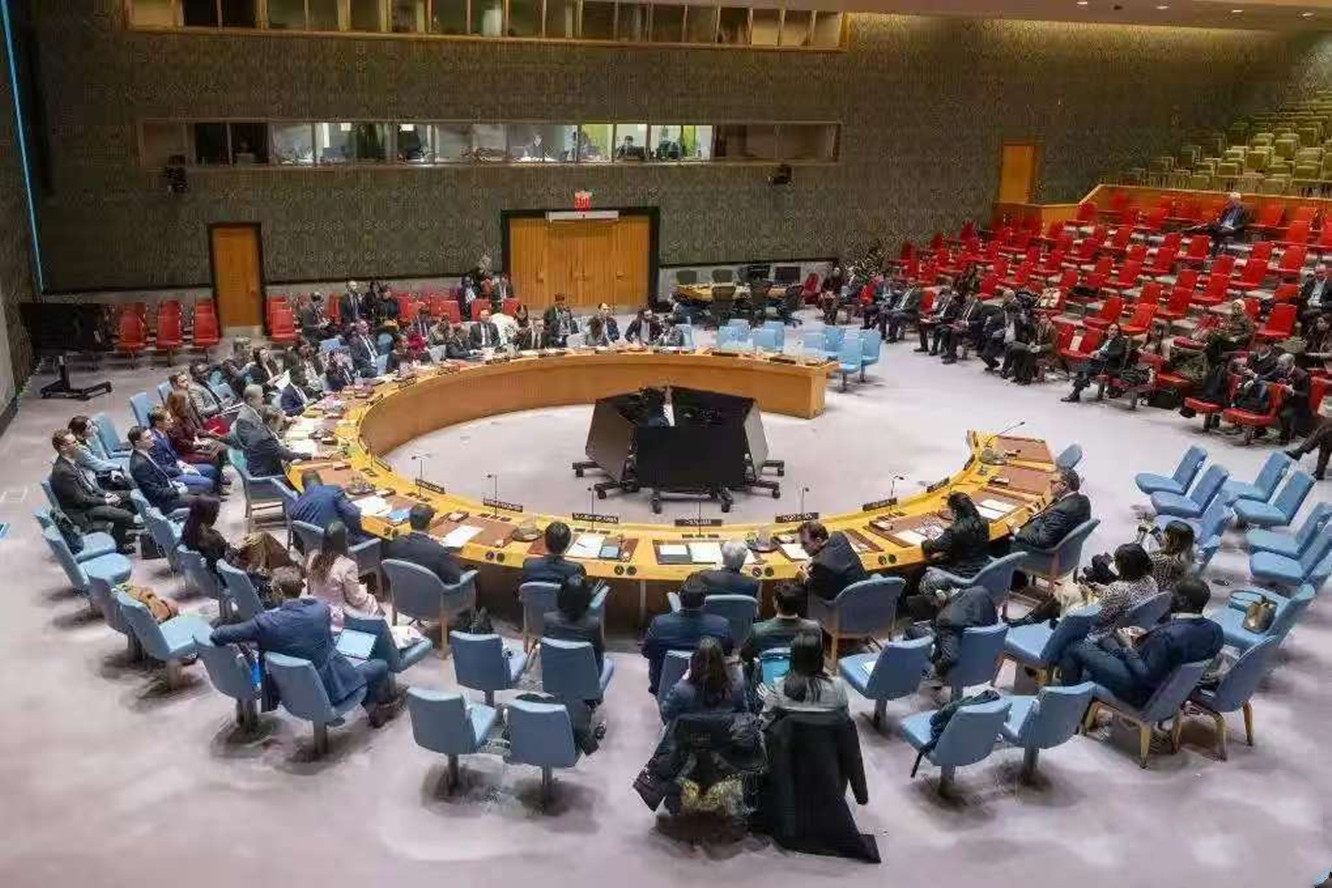 联合国安理会就委内瑞拉局势举行紧急会议，中俄反对美国的“单边霸凌”
 
近期，美