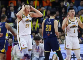 媒体人:辽粤大战从此一边倒，广东球迷:辽宁最少5年内无力抗衡广东。

随着郭艾伦