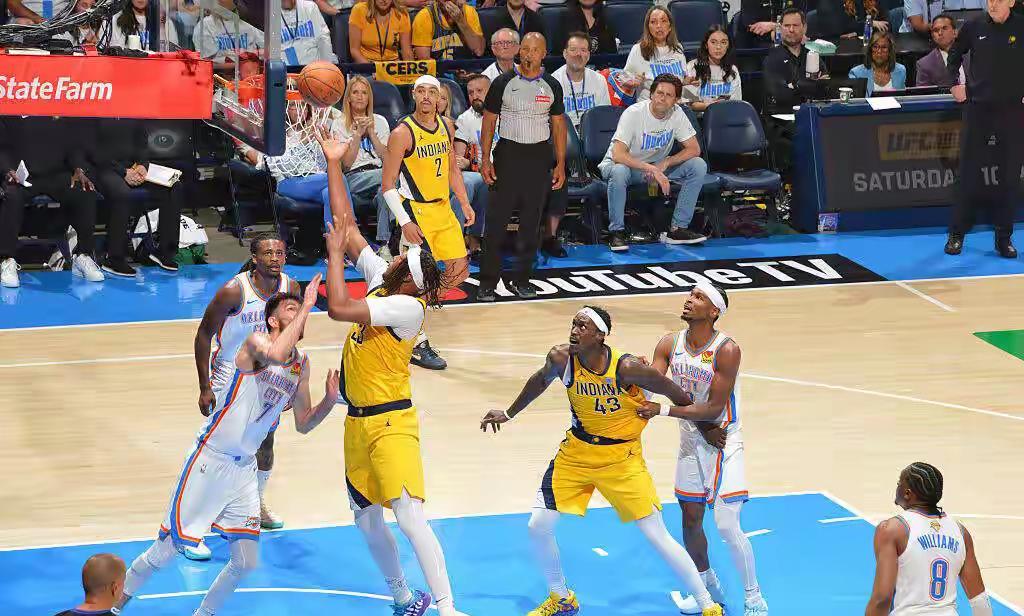 NBA城府最深之人，步行者主帅卡莱尔，又开始搞攻心计了。
不过，这次是对自己人。