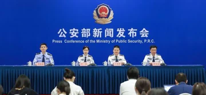 除了驾校，这里也能办C1增驾？交警：满足3点，70岁也能办
 
家人们，开车