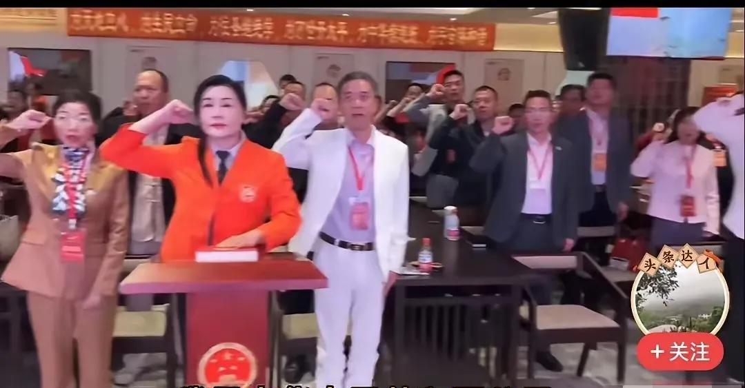 在台湾地区，有这样一家令人肃然起敬的公司。公司老板深明大义、极具眼光，他带领全体