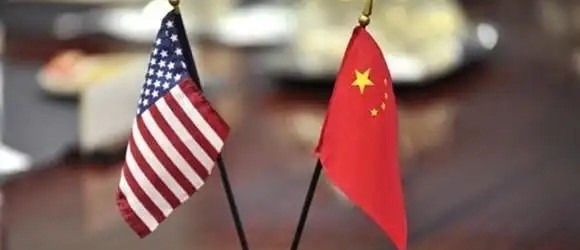 美国得先认错中美才能谈





---





美国这回真是搬起石头砸自己的