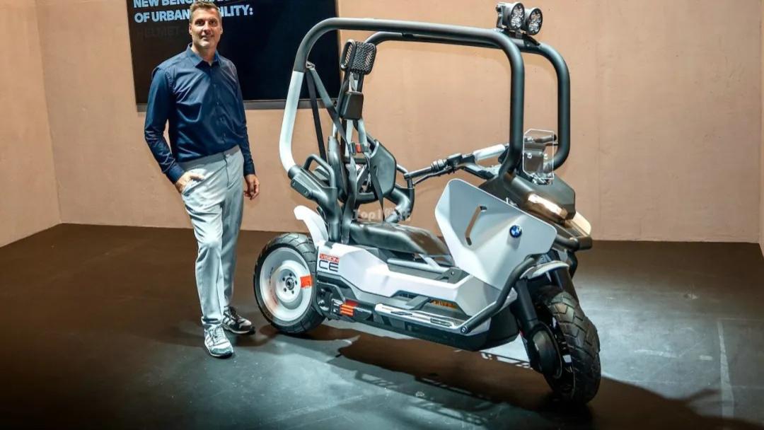 宝马也出“老头乐”，Vision CE概念车发布，不需要带头盔也能骑