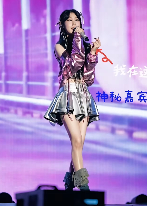 小沈阳这次怕是肠子都悔青了吧！

满心想着借演唱会托举女儿，却没料到这步棋，直接