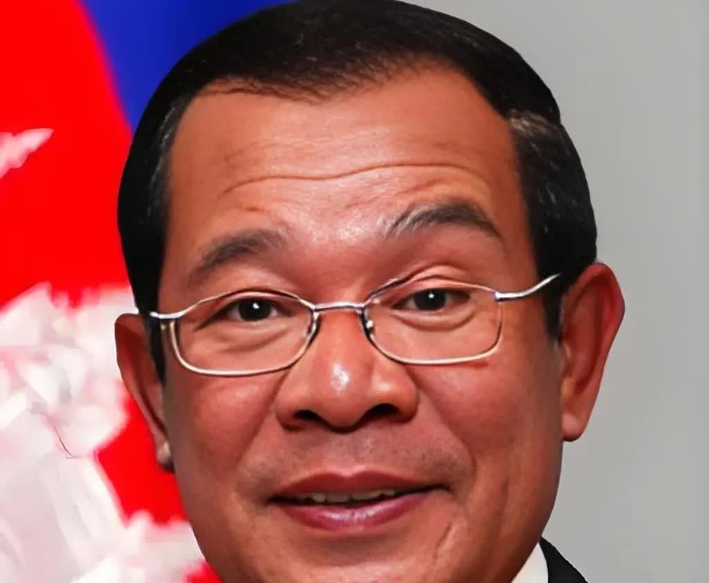 最新消息
就在刚刚柬埔寨宣布了
2025年8月1日，柬埔寨国防部长狄西哈正式