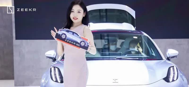 全球公认最安全的车，死亡率为0：
 
- 中型轿车：斯巴鲁力狮。
​
-