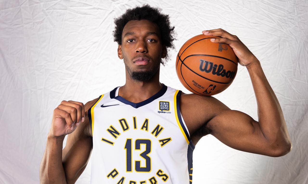 怀宝强势归来，怀斯曼2投2中爆砍5分4篮板！
在步行者与森林狼的NBA季前赛中，