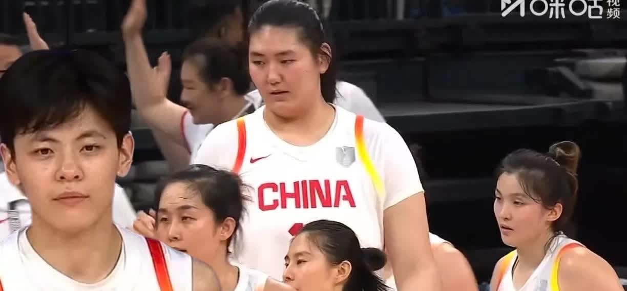 张子宇难能可贵的优势不仅仅是2.26cm的身高，她还有一个其他大个子球员欠缺的强