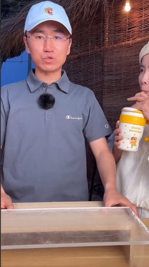 哎，牧飒最近这状态看得人直揪心！之前靠和梅梅的热度火了一把，现在流量降了就说要少
