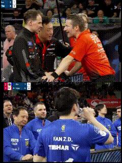 这两个画面，看一遍笑一遍！
德国杯的最后一场，樊振东2：0领先菲卢斯，王志教练的