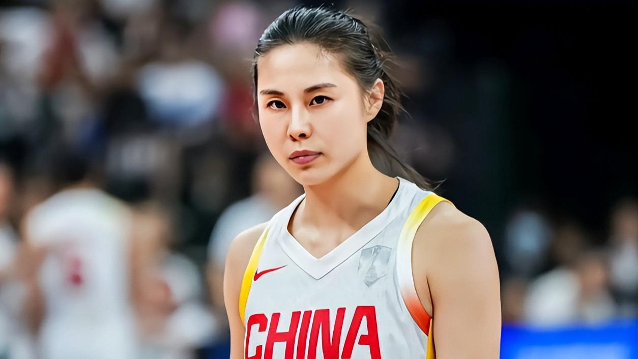 93-55！四川女篮半决赛碾压武汉，王思雨生日夜率队挺进决赛