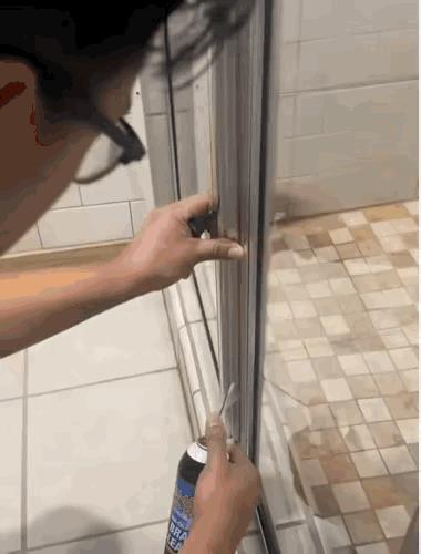 大哥呀，不就是一只小小的蜘蛛吗，还要用火攻，用得着搞那么大阵仗吗？
