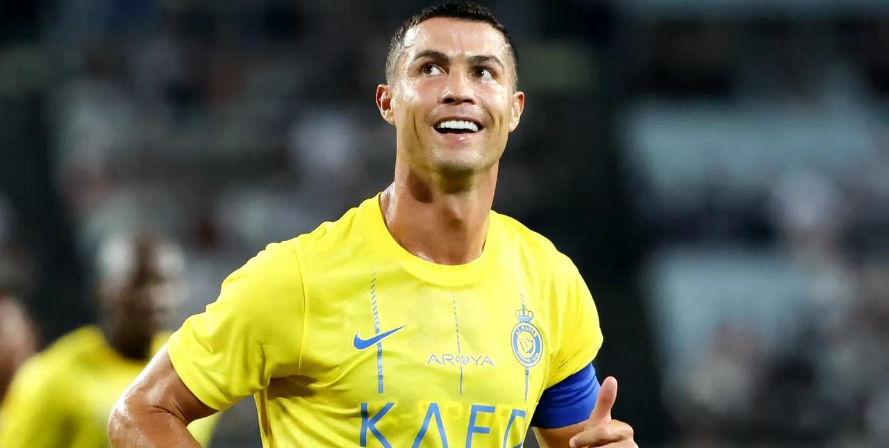 为啥还有人在质疑一个对中国球迷如此友好的国际巨星？
这几天一些人老是拿C罗的上座