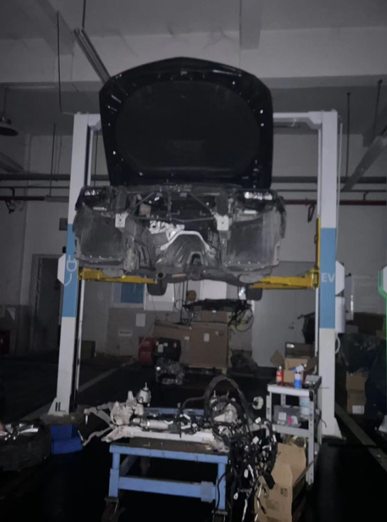 Ct5五天小修半年大修，发动机修不好
发动机共振异响，挂挡车身往前或者往后冲一下