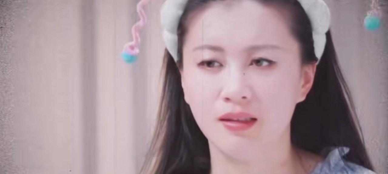 李嘉格官宣与车澈离婚。
果然，娱乐圈里一直都是分分合合的，倒是很正常。
两人18