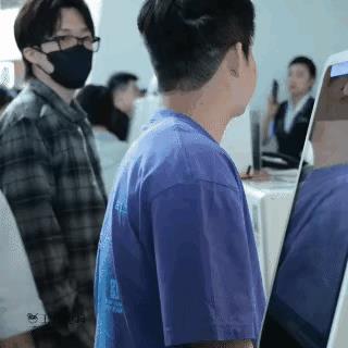 “暂停键”是啥意思？
又学到了一个新词。
王楚钦不愧是名字里带欠的人，竟然在出发