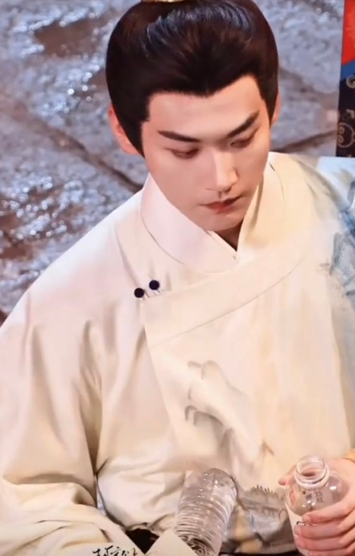 周柯宇《金吾不禁》张行简路透，戏外好乖噢！！