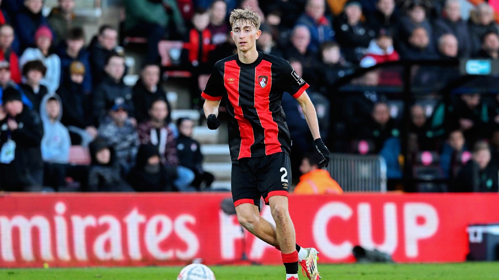 怀森在伯恩茅斯的出色发挥引起关注，预计今夏有球队会支付5000万镑的解约金签下他