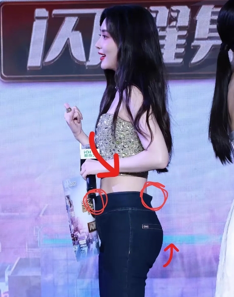 我好喜欢孟子义这个美丽的笨女人，
这个女人玩游戏不行，
体力不行，
脑子也不行，