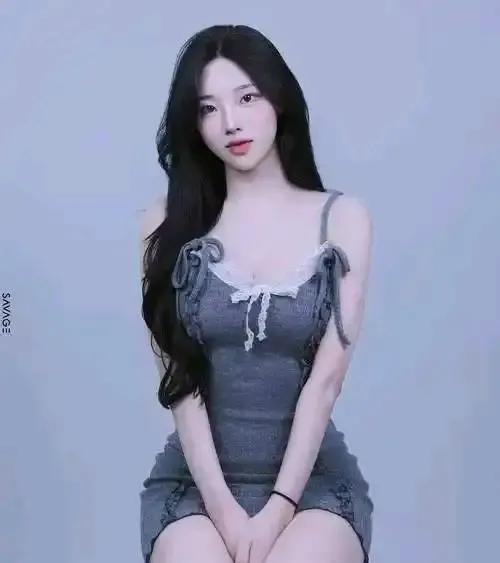 我很喜欢孩子，可是没媳妇哪来的孩子。41岁的我终于有人给介绍了一个，才42岁，长