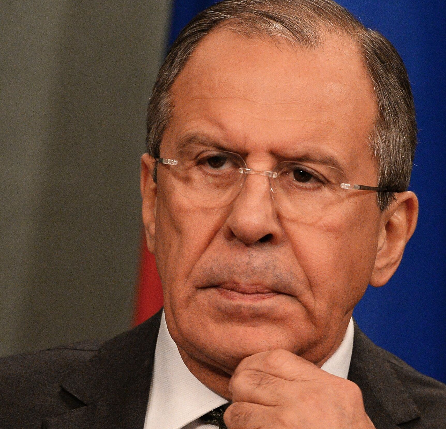 快报！拉夫罗夫已抵达阿拉斯加！
拉夫罗夫是普京亲自指定参加此次会议的外长人选。这