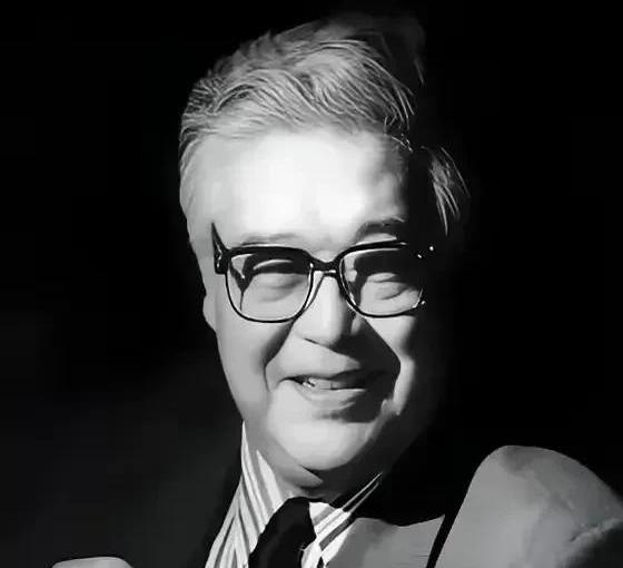 北京冬夜传来令人心碎的消息，94岁表演艺术家于洋与世长辞。
整理遗物时意外发现的