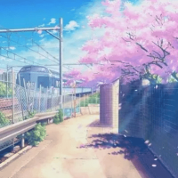 你会学着对讨厌的人微笑