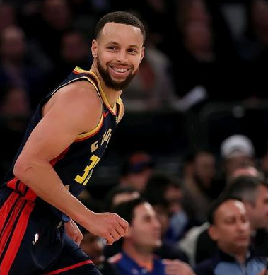 库里缺席，勇士不敌老鹰！NBA常规赛，勇士客场挑战老鹰，这场比赛，库里也是因伤缺