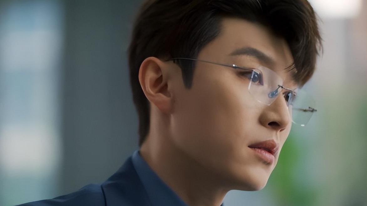 他爆了，内娱最大的玄学