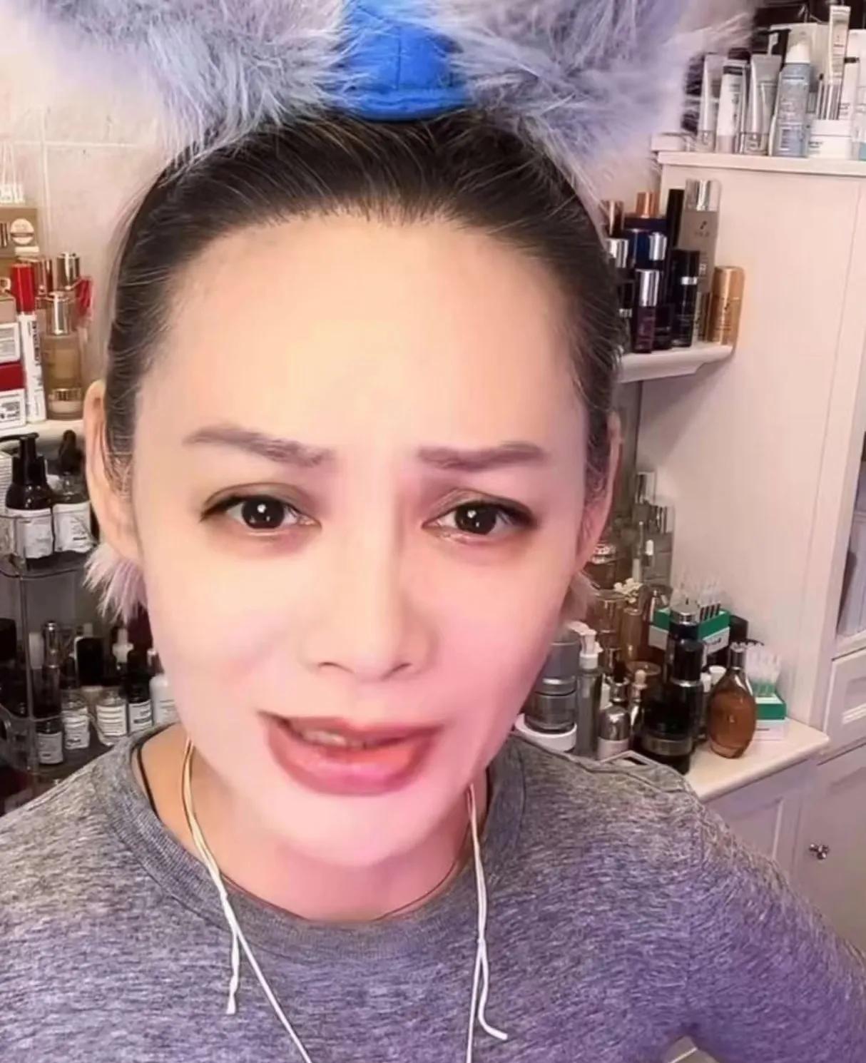 宁静直播回应汪峰绯闻，笑翻网友：“我不喜欢他，下次给我配个帅的！”
最近，娱乐圈