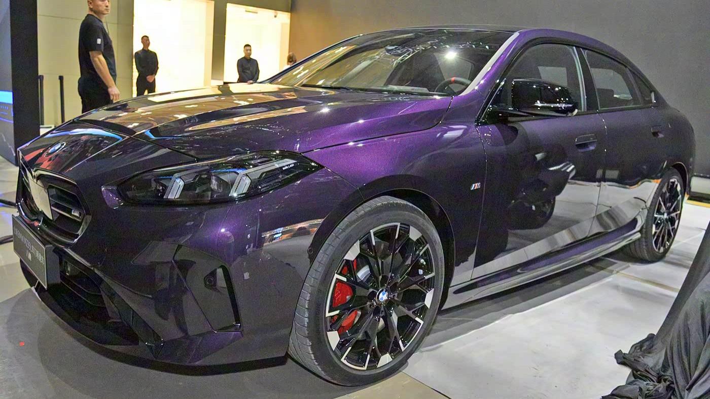 宝马31款车最高降30万，这款四门轿跑售价亲民，运动外观动感十足