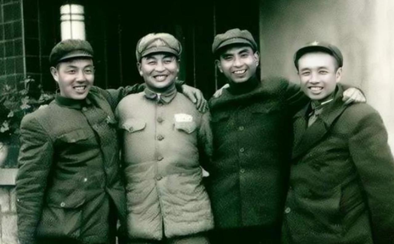 1953年，兄弟部队来电，请求志愿军第16军紧急支援。谁料军参谋长杨俊生去找政委