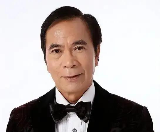 TVB老戏骨李龙基深陷舆论漩涡，购买催情香水一事引发诸多争议，之后还入狱，实在令