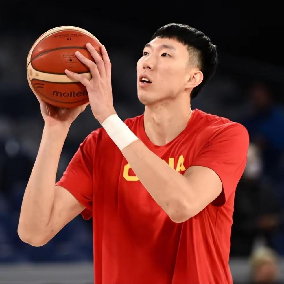 北京队没有抓住复仇的机会。
     北京队74:77，三分不敌广厦队，一场最好