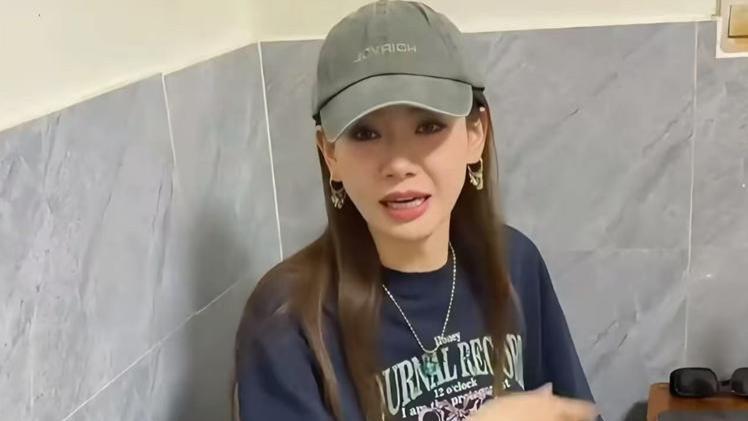 戚薇夫妇当众逛“特色主题”商店，节目再曝两性关系