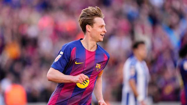 3-0！亚马尔助攻，1.4亿真核归来，巴萨主场大胜，皇马让出榜首