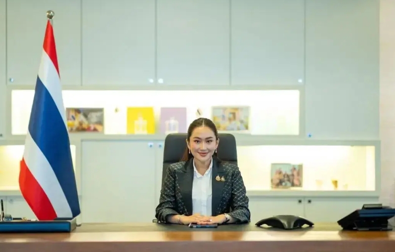 快讯！泰国总理佩通坦宣布完成内阁改组。可以看出佩通坦正在做最后的努力，目前这个完