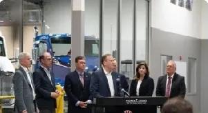 美国将撤销温室气体排放危害人类健康的认定！参考消息网7月31日报道，特朗普政府2