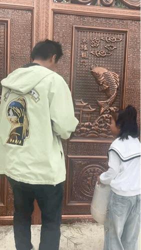 没人住的房子再好也容易荒废[捂脸]