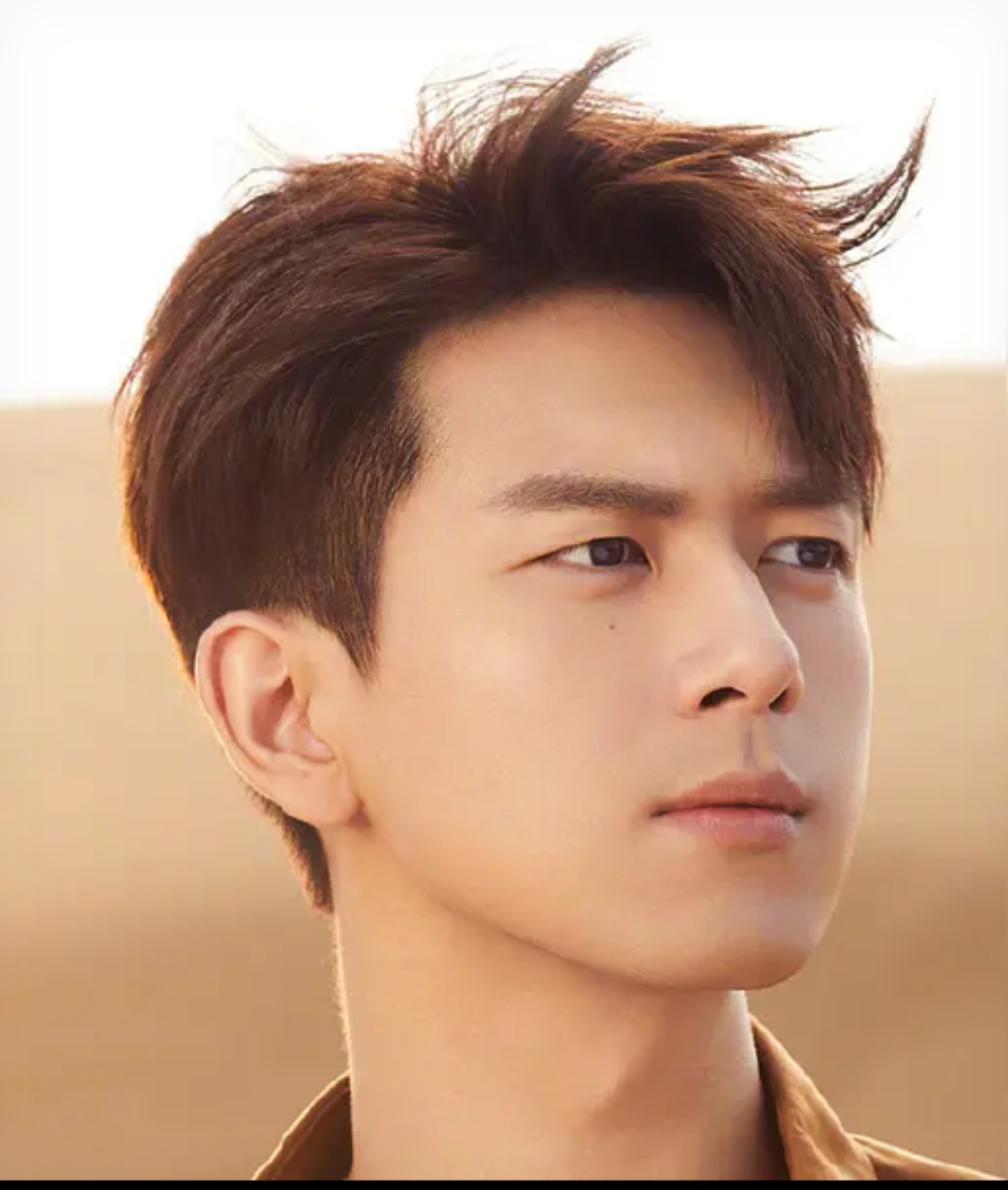 官媒亲宣，李现、杨紫同时传来喜讯，网友恭喜：终于等到了这一天