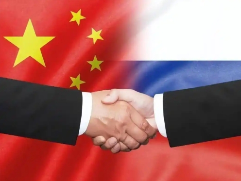 假如普京退任后，谁堪大任？还会和我国如今这样的关系吗？
 
事实上，甭管谁接班俄