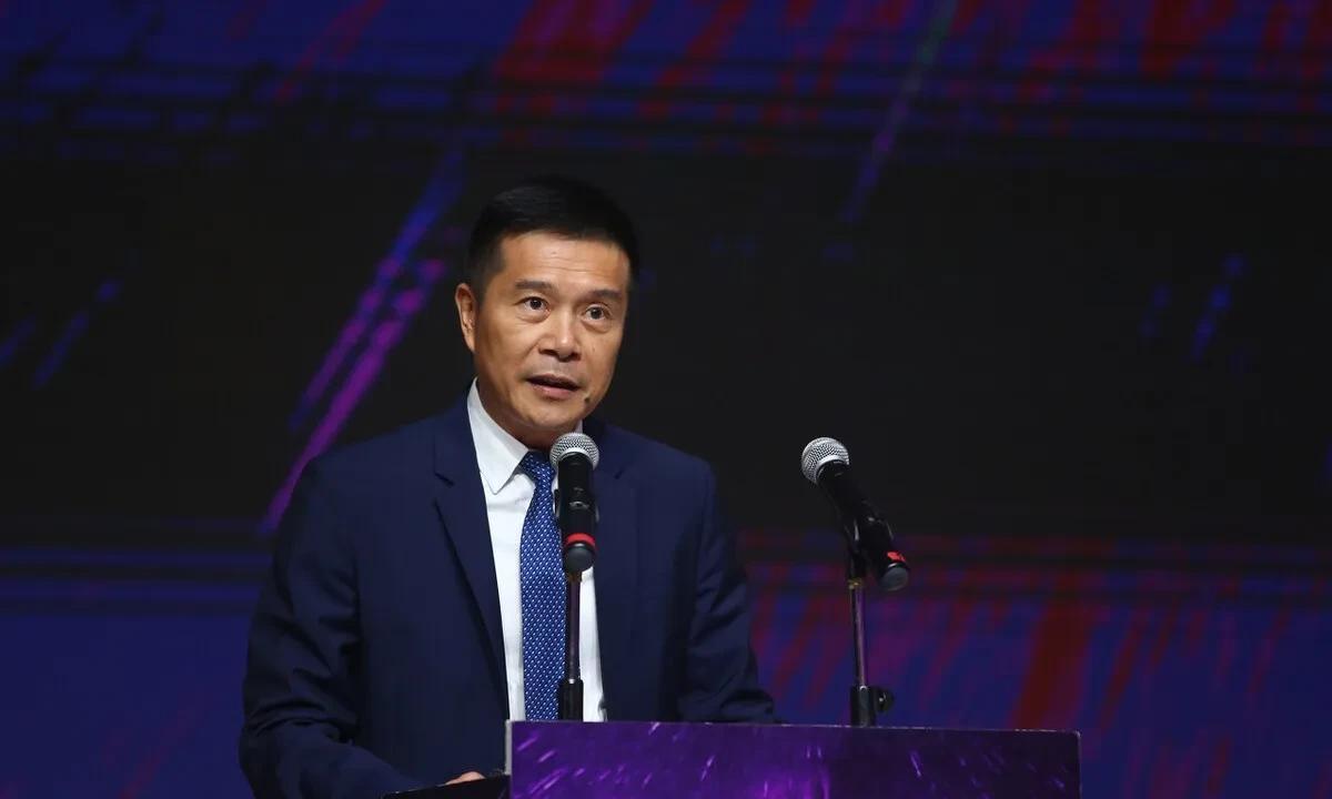小陈总夏天的投入，让广东队赚麻了[大笑]
现在的广东队，经过这个夏天的运作，人气