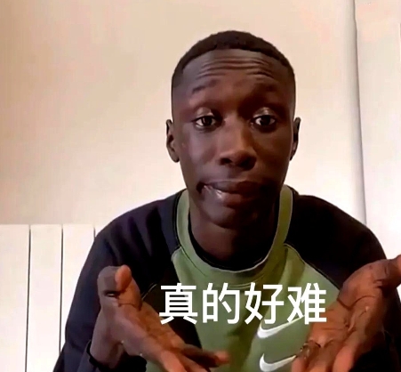 一位非洲的黑人男工人，在广州打工时，被路人问到：你想不想回非洲？

男工人很不高