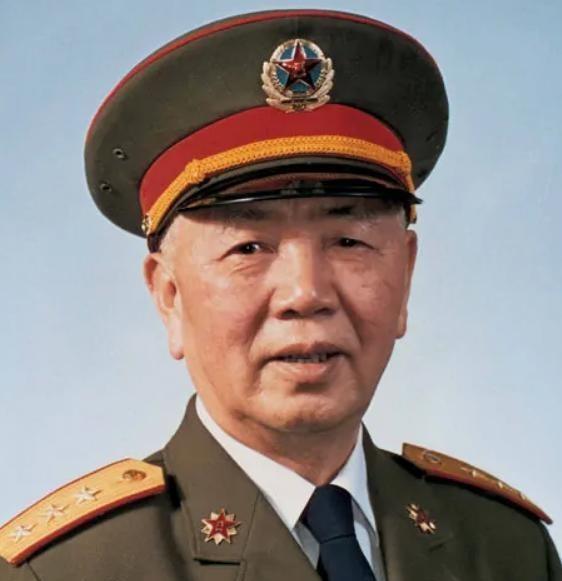 88年刘华清开会途中，秘书闯入汇报南沙打起来了，刘华清：坚决打
“1988年3月