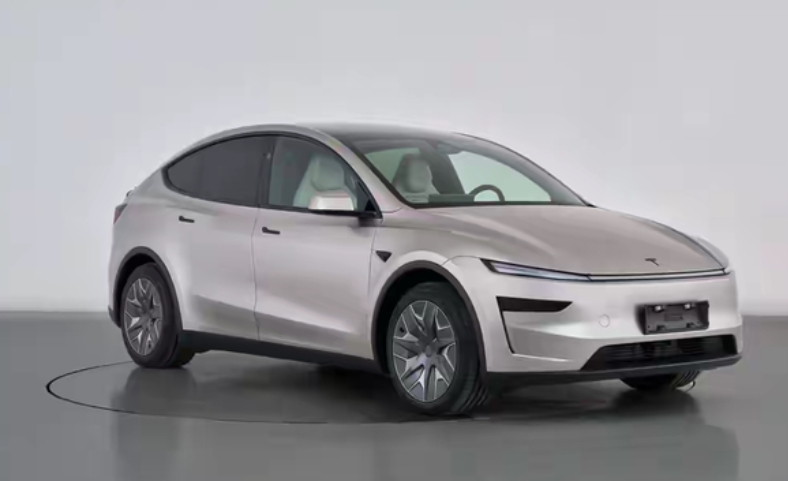 特斯拉ModelL Y申报 更大续航更长
据说售价或40万左右，你选它还是乐道L