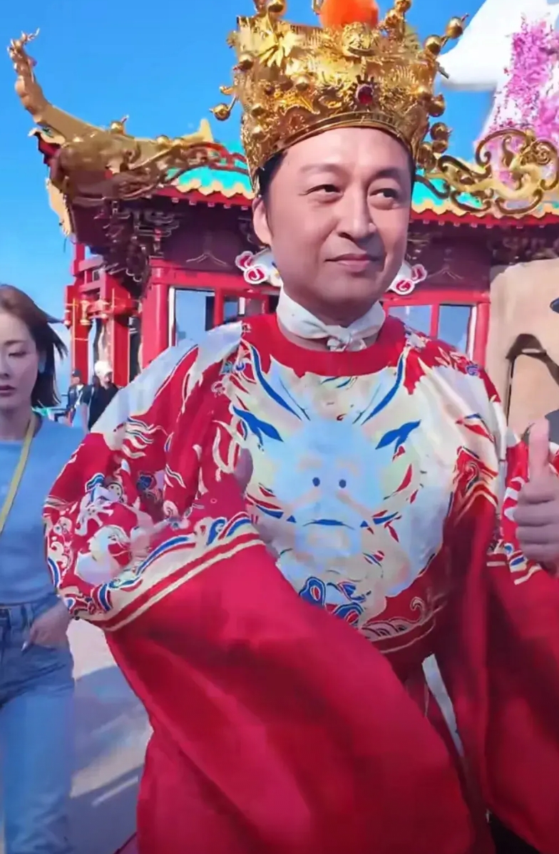 真不用心疼马景涛！

1天工资比我们3个月还多！

很多人不理解，为什么曾经那么